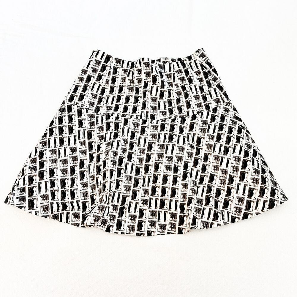 Karen Millen England Printed Flare Circle Skirt Size 6 NWT